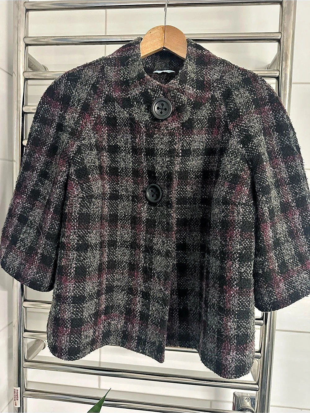 Denver Hayes Plaid Short Coat in Black & Pink Size Large